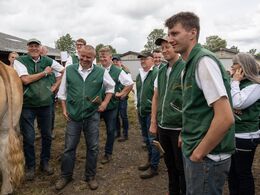 38-Højt humør ” ved bommene ” i forbindelse med afkomsfremstilling og efterfølgende regionskonkurrence