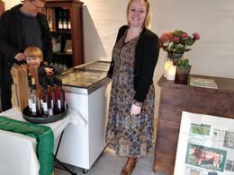 Bakkemosegård Limousine har for nyligt åbnet for salg af kød på gården - og der er gang i butikken