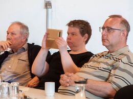 Else Merete Ebbensgaard tager referat