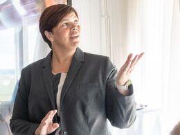 Lene aflægger beretning fra avlsudvalget