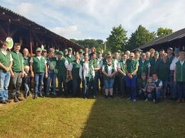 Fredag morgen og alle udstillere og hjælpere er klar til en dag med bedømmelse