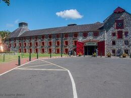 Dag seks starter også med alkohol, takket være et besøg på Old Jameson Distillery i Smithfield vest for Dublin centrum