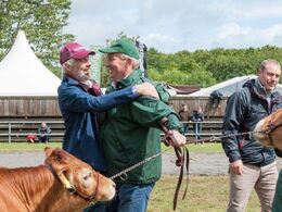 Og vinderen blev endnu en gang: LIMOUSINE !!