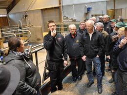 Efter en nats dans/søvn på havet mellem Finland og Sverige, lander vi på besætningsbesøg på Stenhammars Gods.