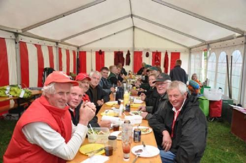 Dyrskuet Aabenraa - Torsdag eftermiddag bliver der tændt op i grillen til nogle hyggelige timer sammen med Charolais avlerne