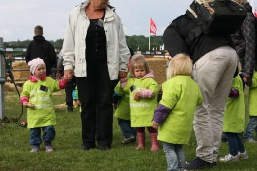 Dyrskuet Aabenraa - Som på så mange andre dyrskuer, så ser man også mange børn på Det Sønderjyske Fællesdyrskue.