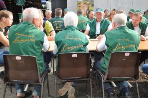 Stemningsbilleder  - Lidt træt har man også lov at være, for det giver ikke megen søvn, når man er på Landsskuet. Flere snakker om, at det også bliver dejligt at komme hjem igen.