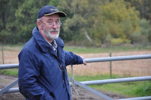 Sverigestur 2013 - Peter Petterson var med på turen et stykke ad vejen. Han indførte deltagerne i svensk kødkvægs avl og betingelser.