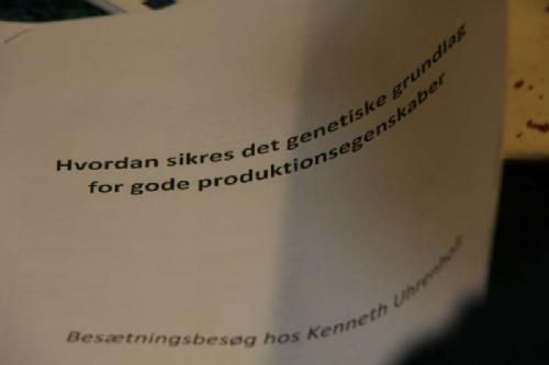 Tema-aften i Nordjylland - Jens Christian talte over emnet: Hvordan sikres det genetiske grundlag for gode produktionsegenskaber, og fortalte blandt andet om indeksernes indbyrdes vægtning.